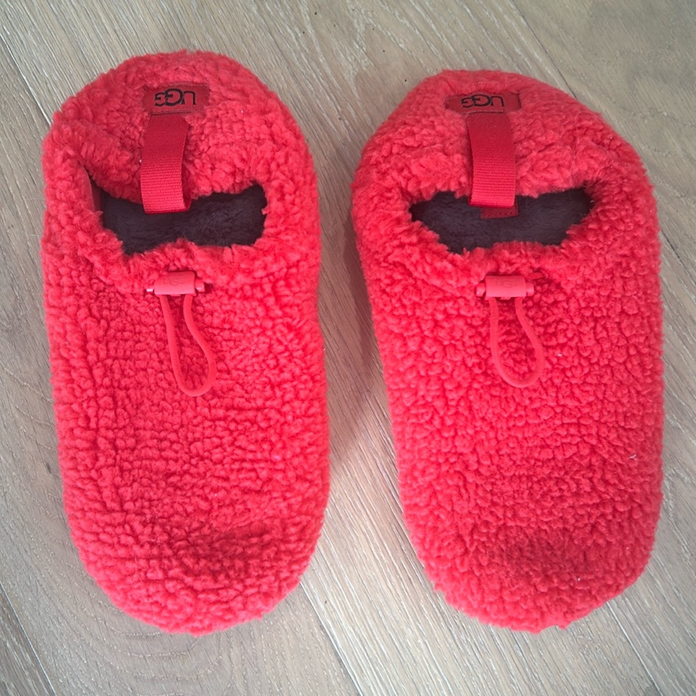 UGG Drawstring Slippers❤️